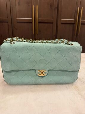 CHANEL 2026 Maxi Flapbag in Mint Green with Gold Hdw. New in box, never used.